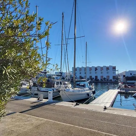 Appartement Terrasse 3 Entre Et Port De Plaisance Le Grau-du-Roi